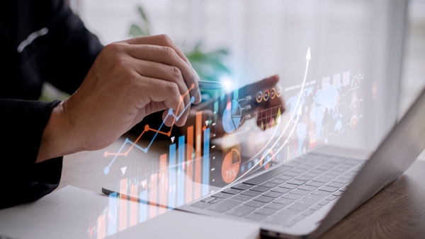 Acționarii EVERGENT Investments aprobă dividende de 97,7 milioane de lei, cu un randament de 7,64 %