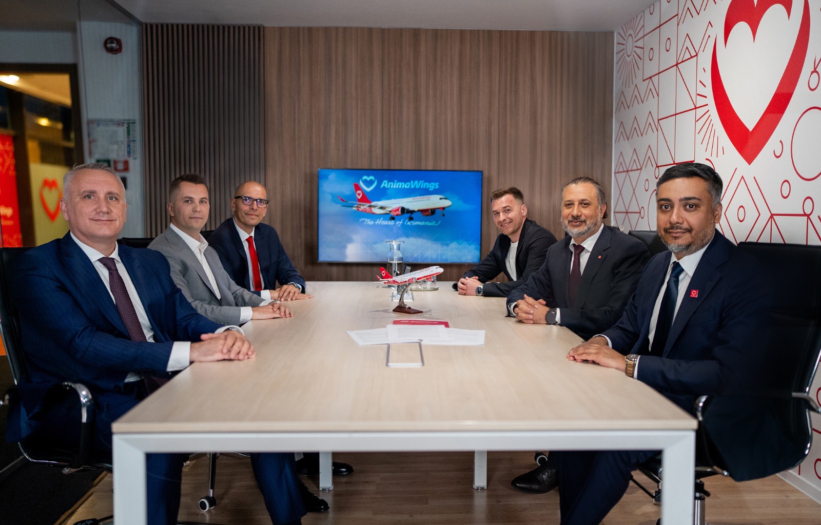 EVERGENT Investments investește în aviația comercială românească prin intrarea în acționariatul Anima Wings